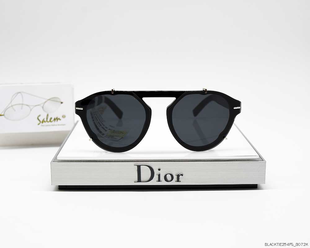 CHRISTIAN DIOR