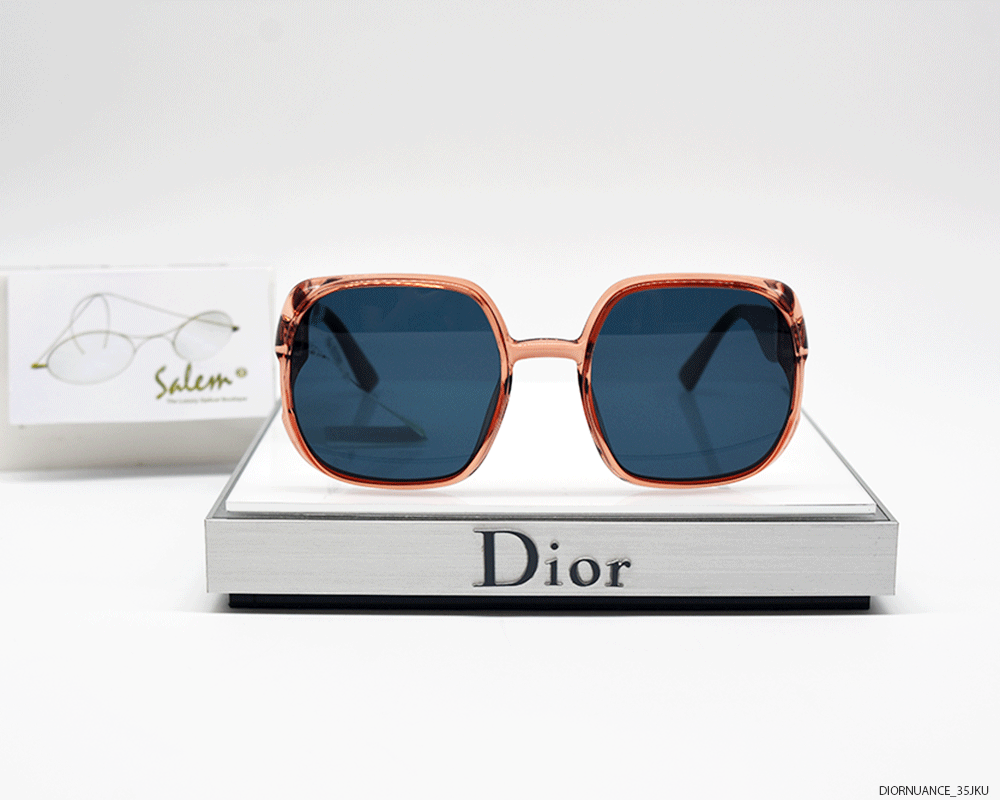 CHRISTIAN DIOR