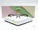 V EYEWEAR