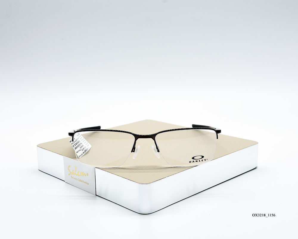 OAKLEY