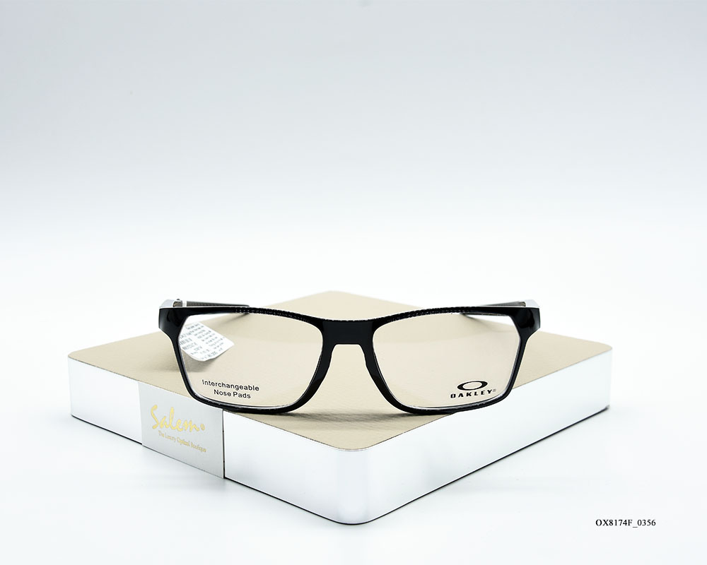 OAKLEY