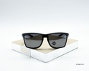 OAKLEY