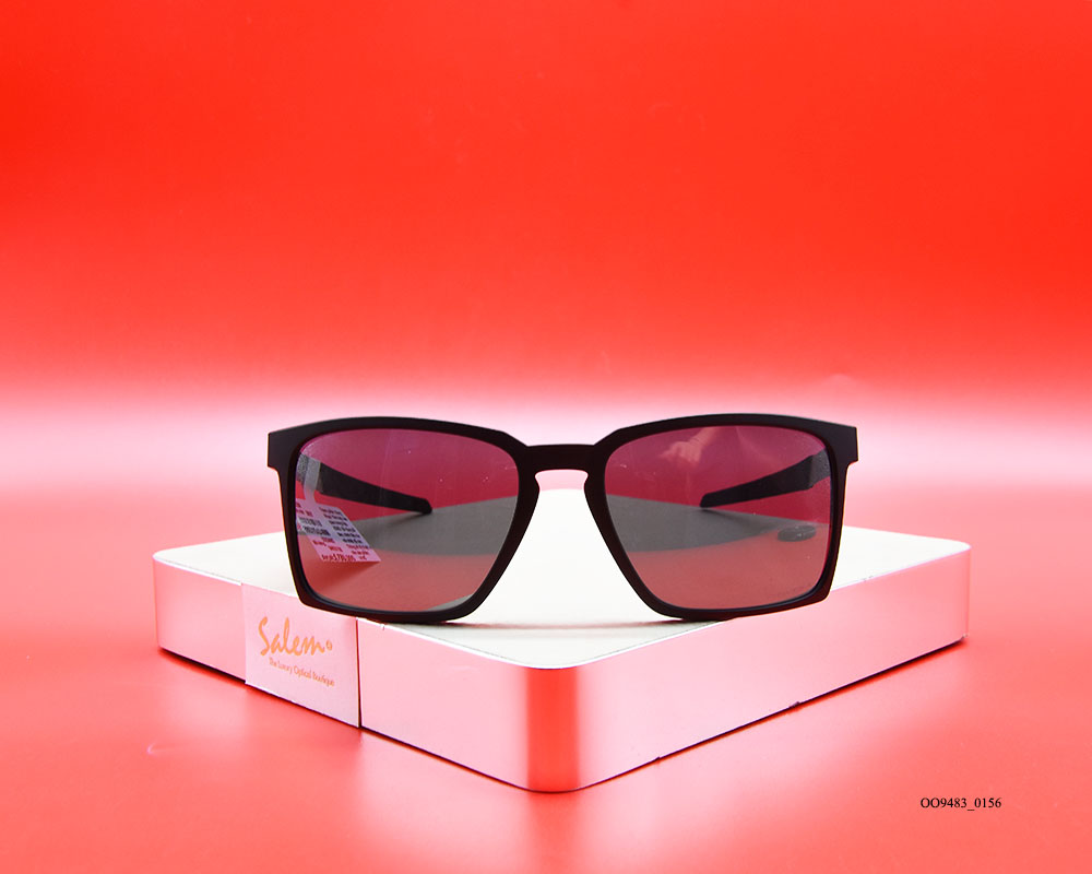 [OO9483_0156] OAKLEY