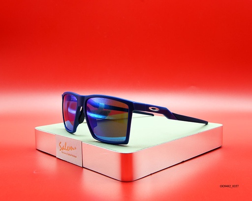 [OO9483_0456] OAKLEY