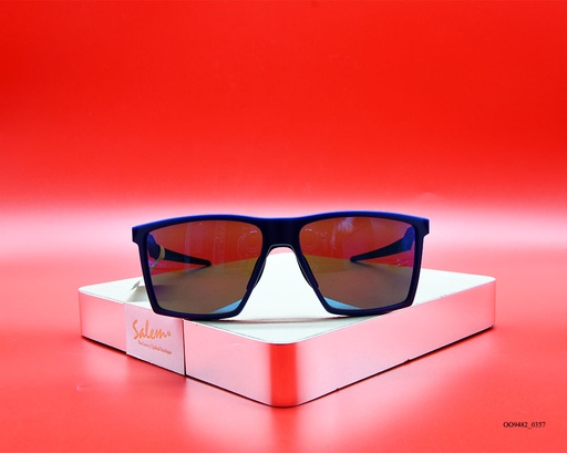 [OO9482_0357] OAKLEY